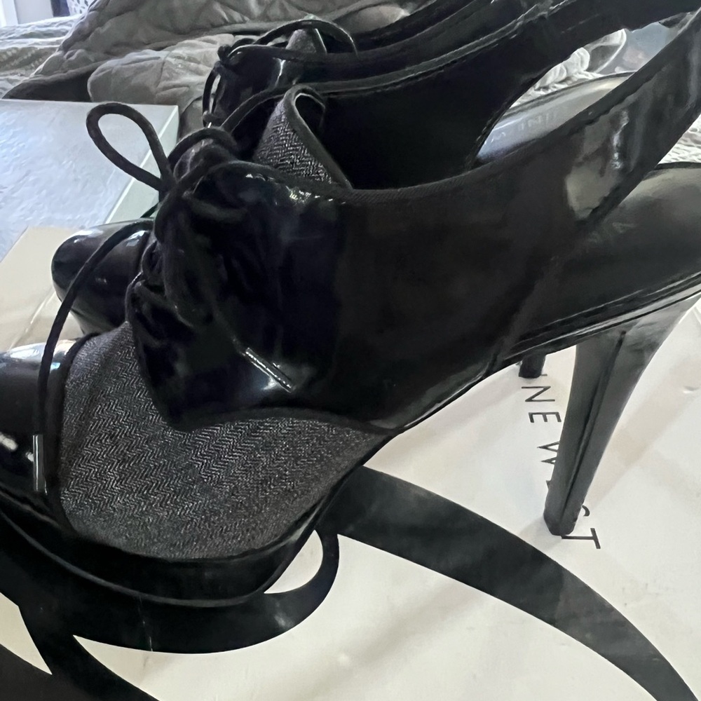 Elegant Black and Gray Women's Heels